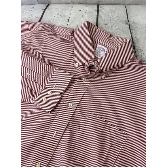 BROOKS BROTHERS 346 Dress Shirt Men 17 4/5 White Red Striped Cotton Non Iron - Picture 1 of 8